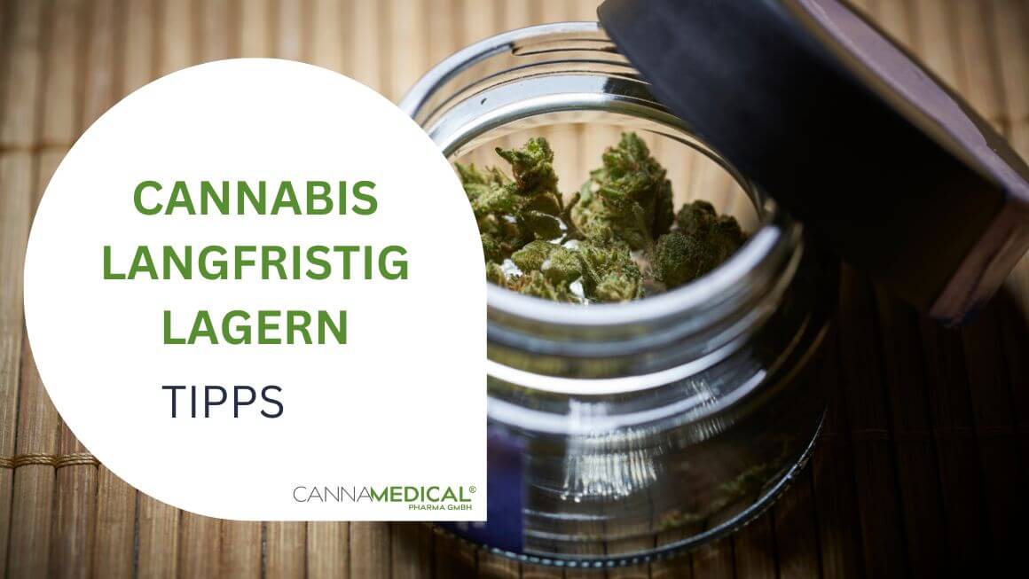 Cannabisblüten im Schraubglas